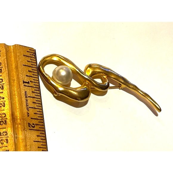 Vintage 80s Asymmetric Gold-tone, Faux Pearl Costume Jewelry Huge Brooch Pin - Picture 6 of 7